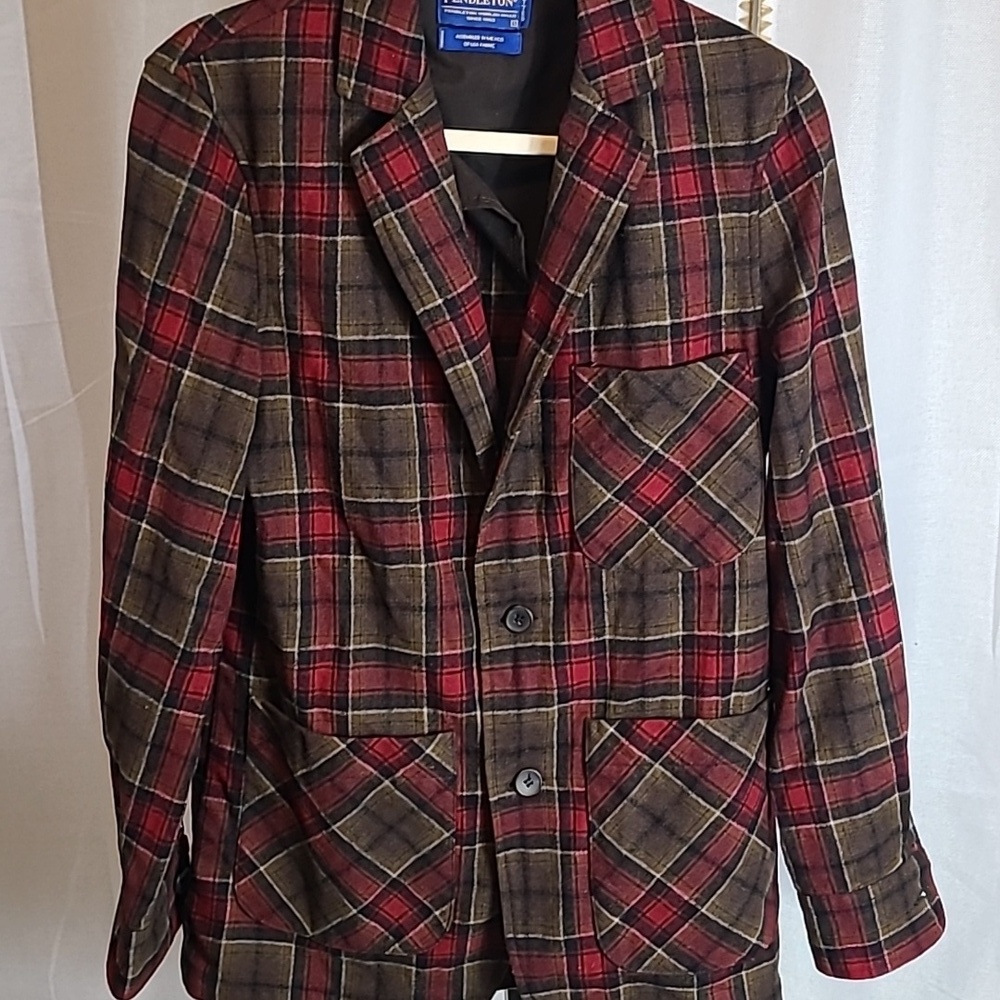Women’s VTG Vintage Pendleton Wool Jacket - red & brown
